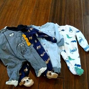 Newborn clothes
